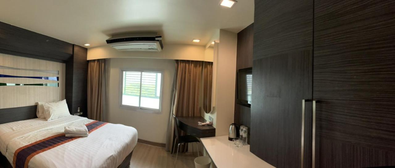 Orion Rooms Sukhumvit 11 Bangkok Ngoại thất bức ảnh